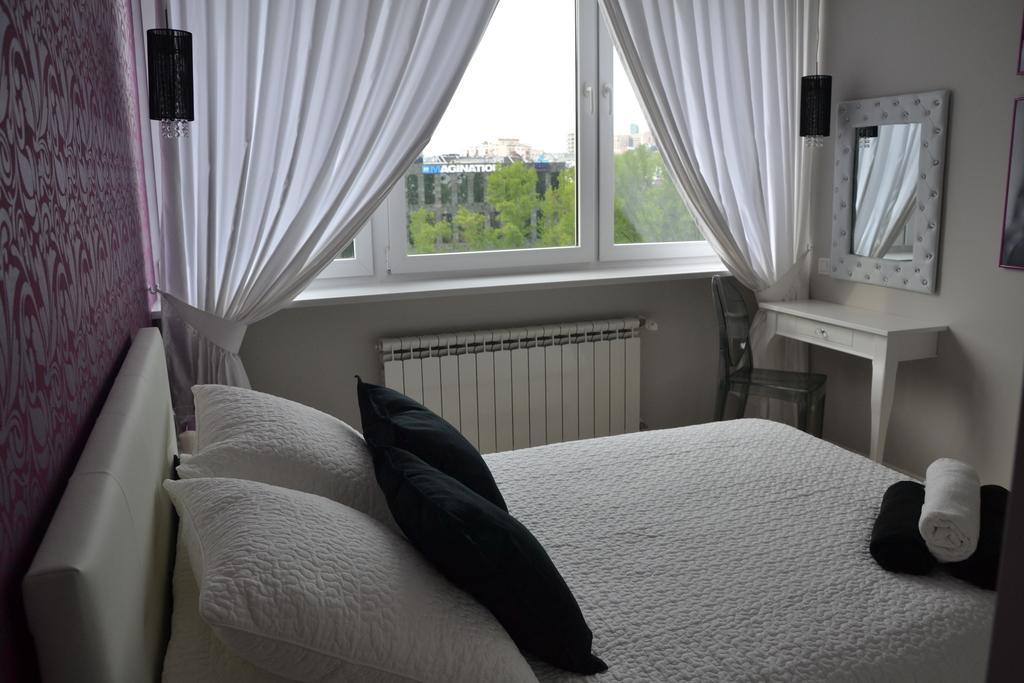 New York-mm Butas Warsaw